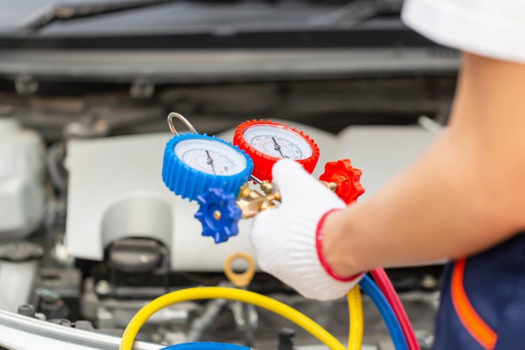 car air conditioner repair service includes a thorough inspection cleaning and servicing of all components.jpg